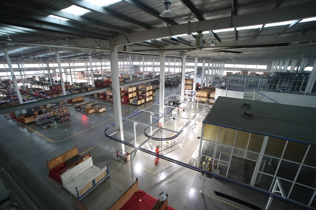 What has DHZ FITNESS done in the continuous upgrading of the industrial age?